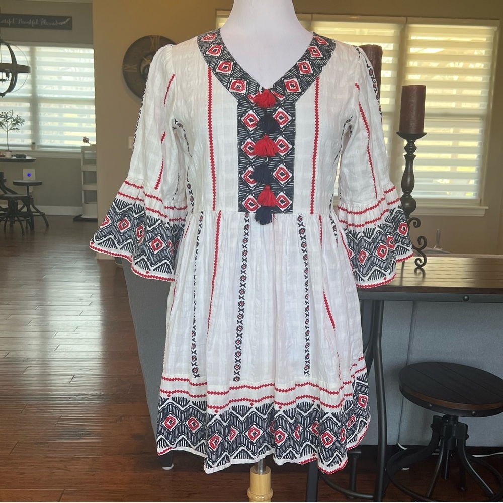 Cousin Earl Dress Women's Size Small Boho Summer Flowy White Red Blue USA